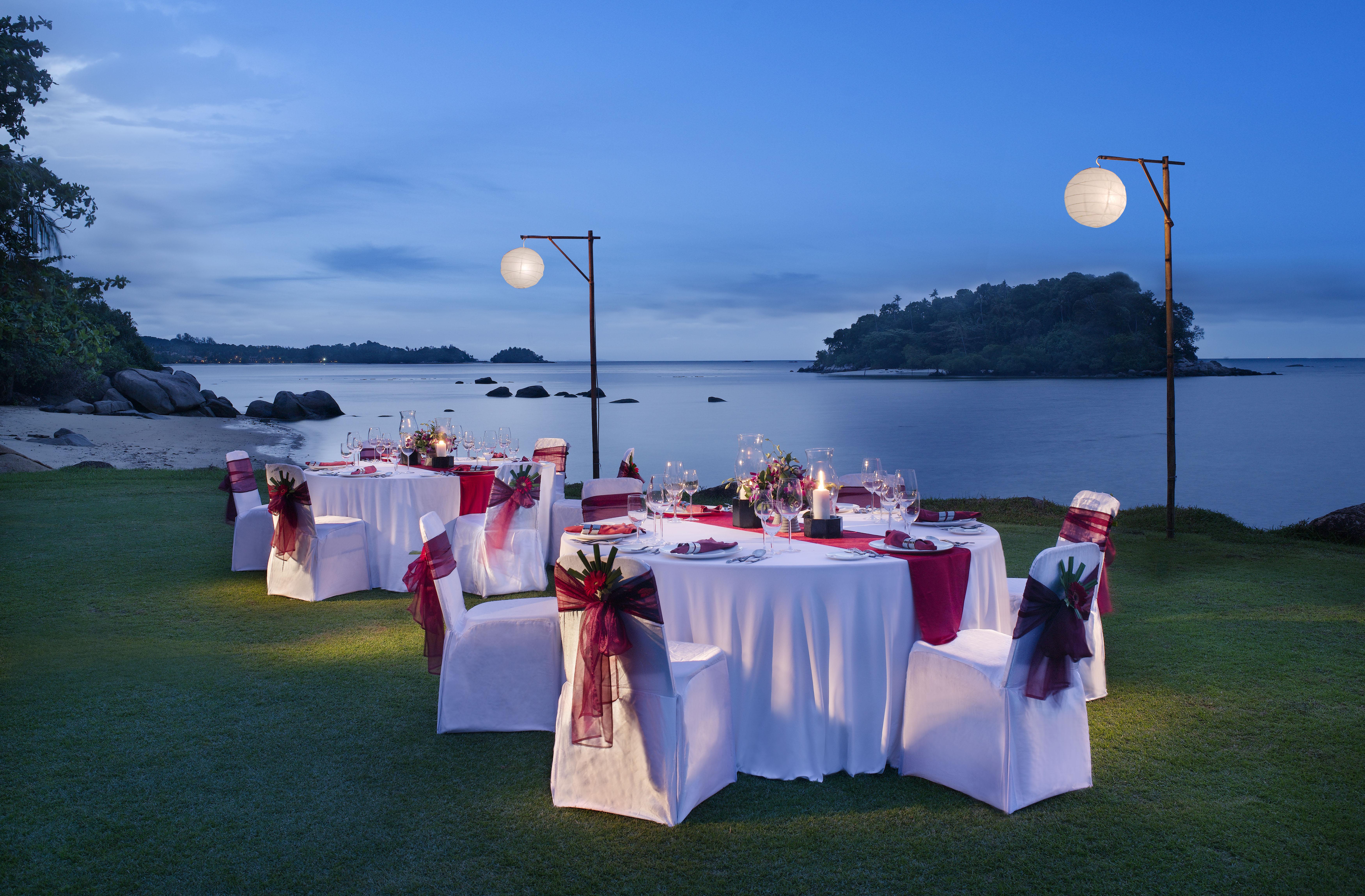 Отель Banyan Tree Bintan Лагой Ресторан фото